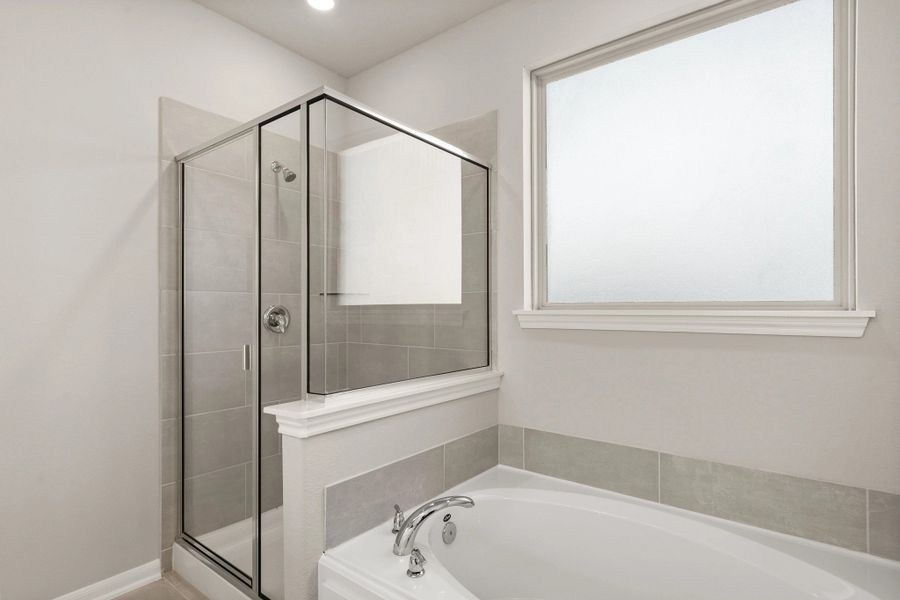Primary bath. Note: Sample product photo. Actual exterior and interior selections may vary by homesite. Photo may be virtually staged Primary bath. Note: Sample product photo. Actual exterior and interior selections may vary by homesite. Photo may be virtually staged