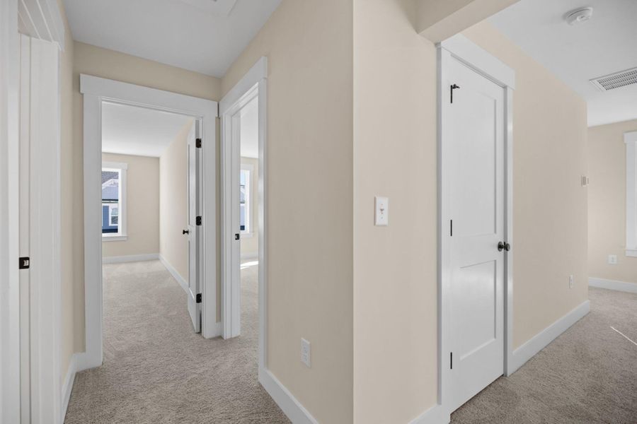 Spacious, unfurnished interior of a new home in Harbor Crossing, Greensboro (Image 39).