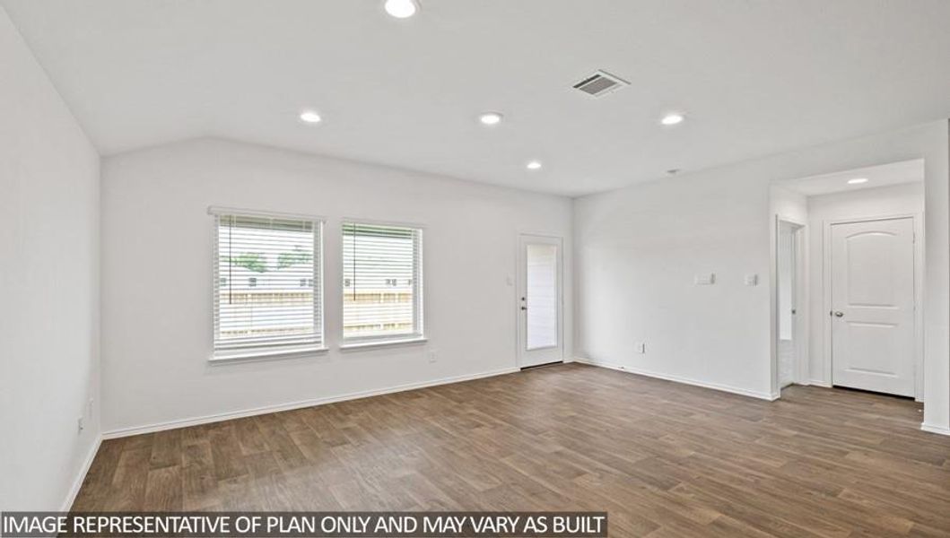 Spacious, unfurnished interior of a new home in Grand Pines, Magnolia (Image 7).