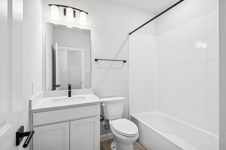 Gladesdale - Salt Flat - 2nd Bathroom