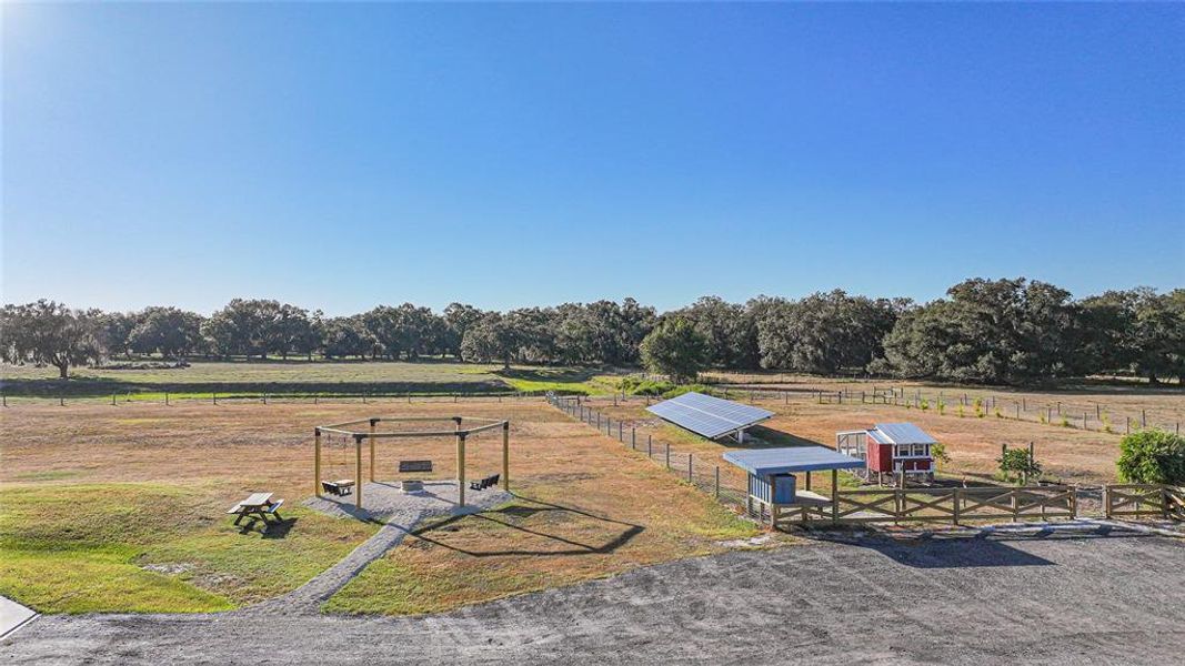 Community amenities in , Arcadia (Image 66). Community amenities in , Arcadia (Image 66).