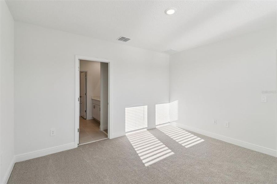 Spacious, unfurnished interior of a new home in The Reserve at Hammock Oaks - Classic Series, Lady Lake (Image 17). Spacious, unfurnished interior of a new home in The Reserve at Hammock Oaks - Classic Series, Lady Lake (Image 17).