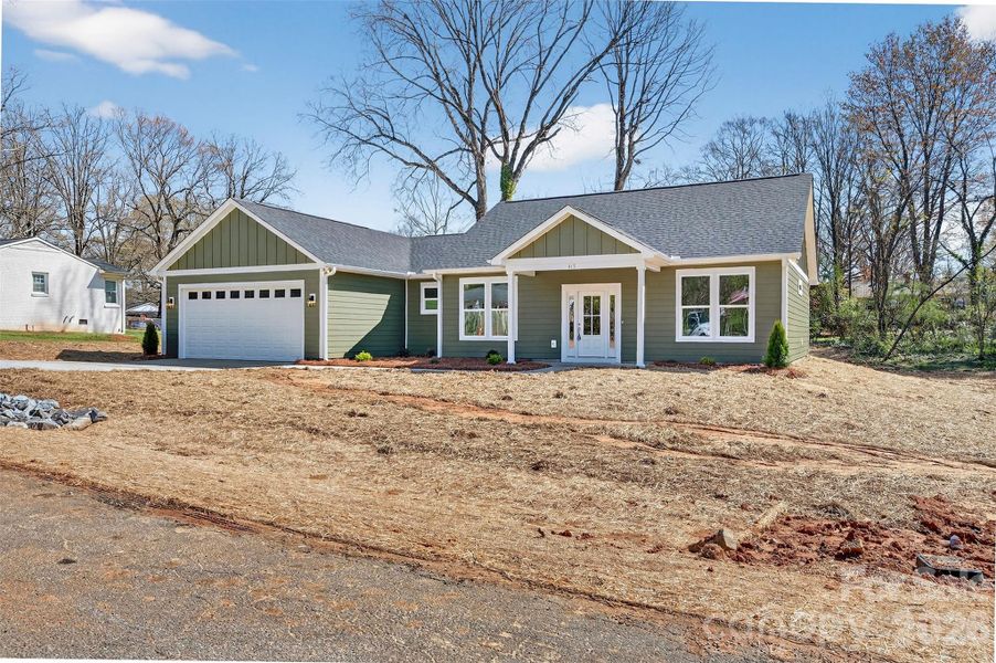 Image 36 of a home in .