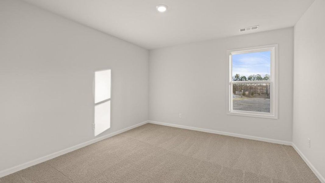Spacious, unfurnished interior of a new home in Butner Estates, South Fulton (Image 24).