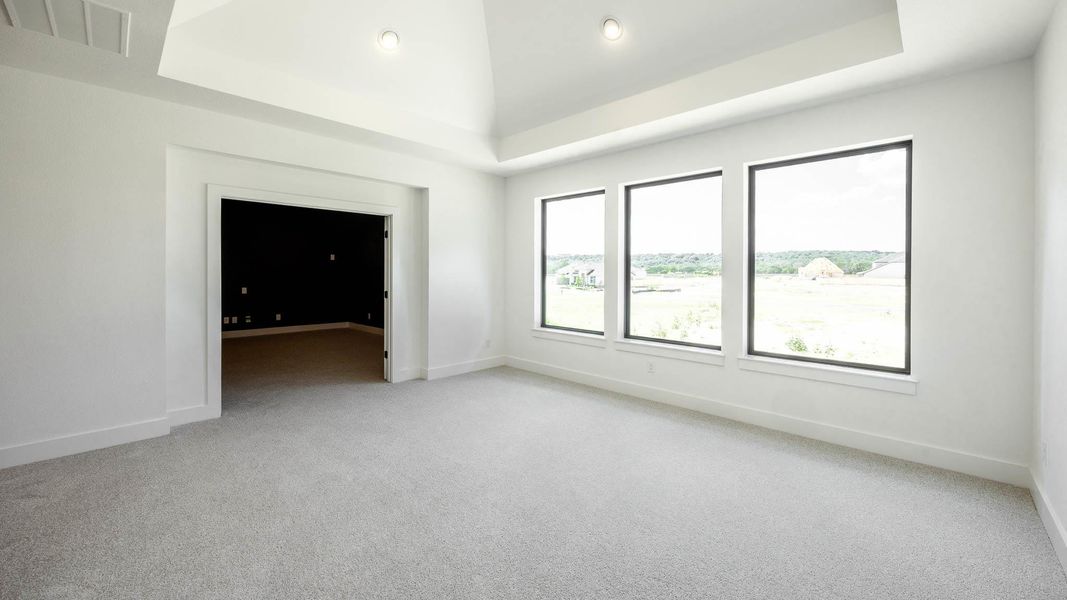 Spacious, unfurnished interior of a new home in Nolina, Georgetown (Image 10).
