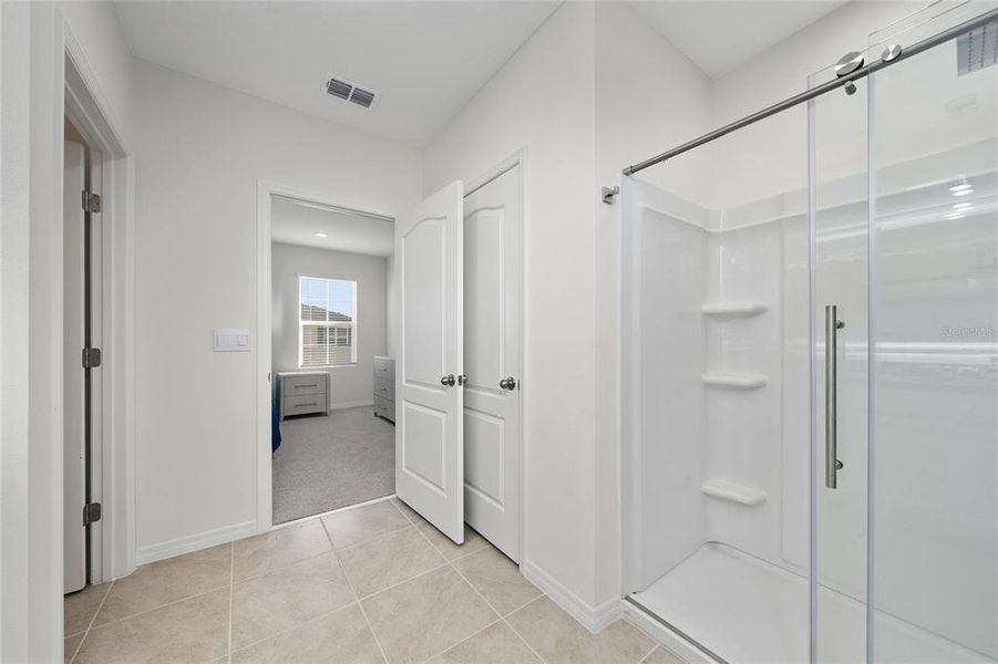 Furnished interior view inside a new home in Cascades, Davenport (Image 9).