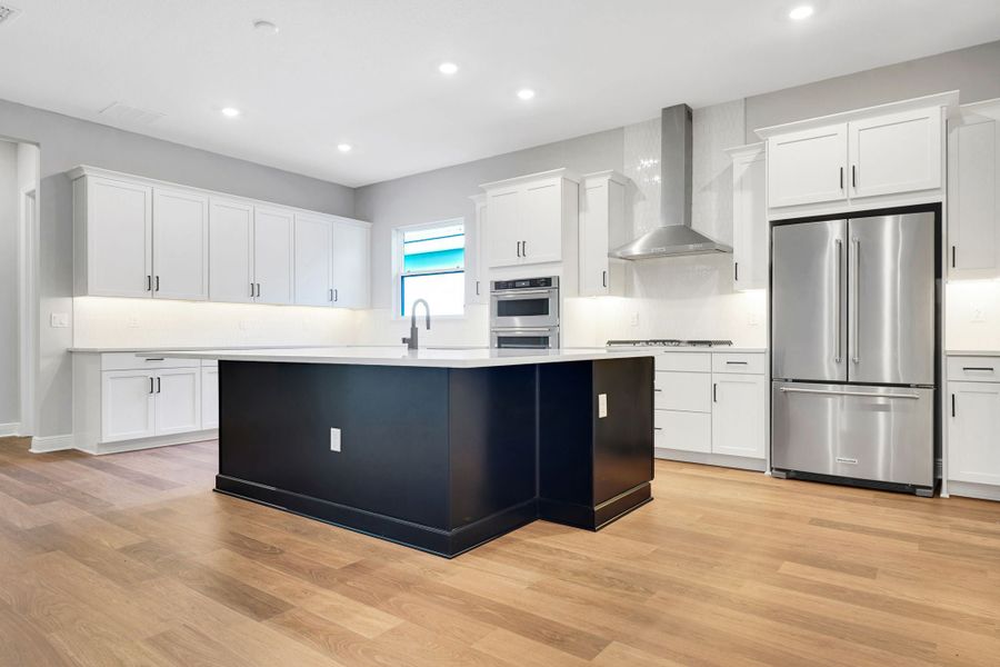 4br New Home in Windermere, FL.  - Slide 28