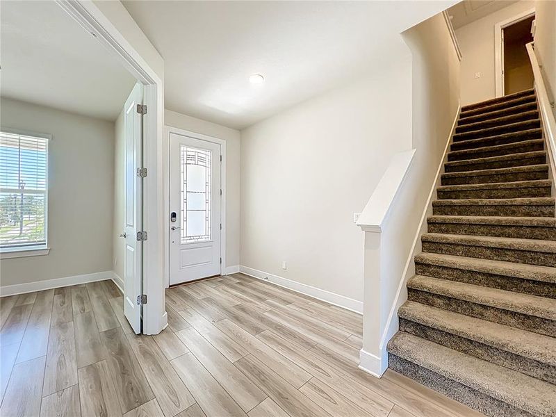 Spacious, unfurnished interior of a new home in Amelia Groves, St. Cloud (Image 18).