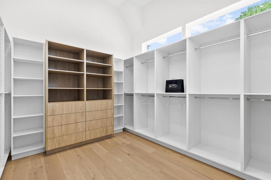 Furnished interior view inside a new home in , Dallas (Image 13).