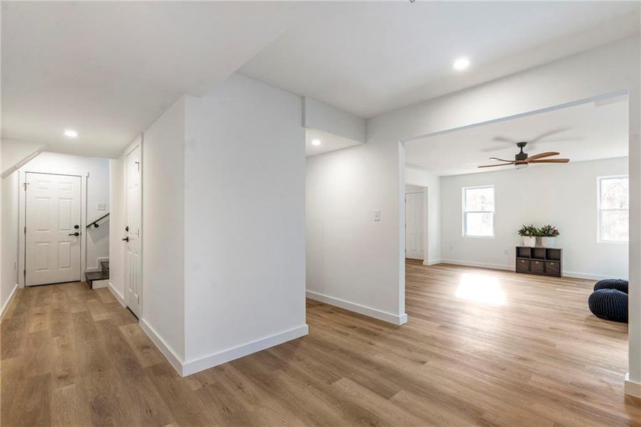 Spacious, unfurnished interior of a new home in , Atlanta (Image 50).