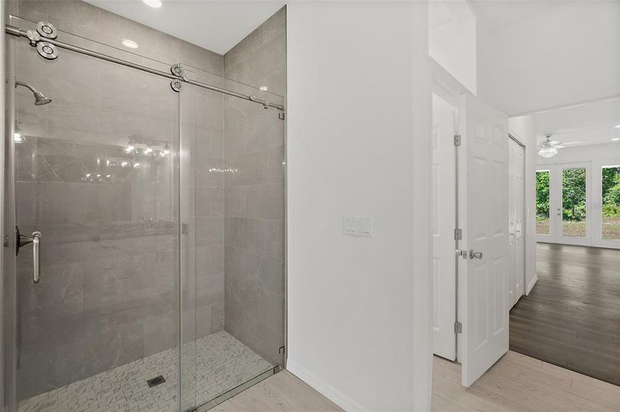 Image 50 of a home in .