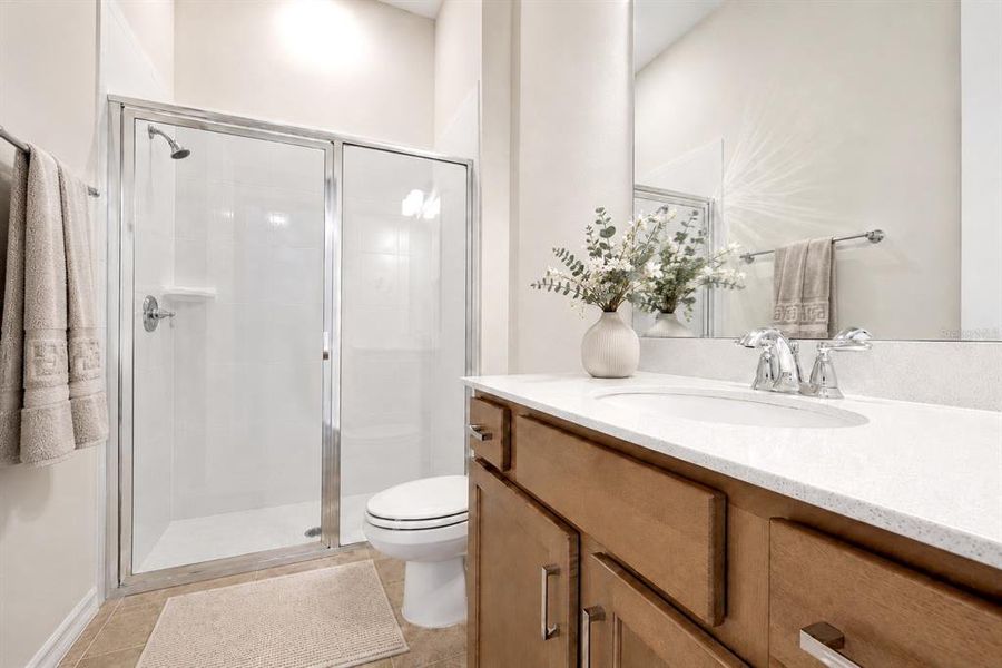 Furnished interior view inside a new home in , Orlando (Image 13).