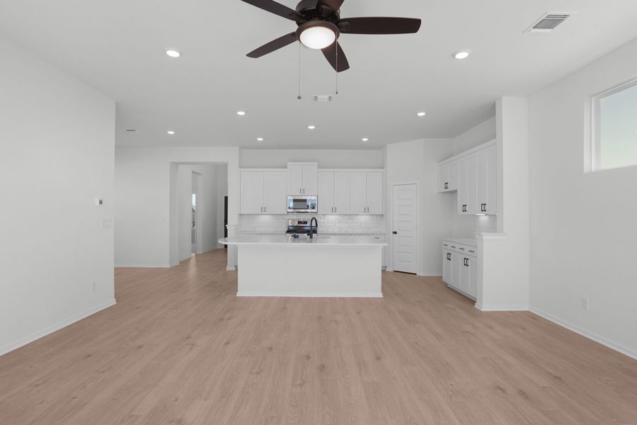 Spacious, unfurnished interior of a new home in Nolina, Georgetown (Image 21). Spacious, unfurnished interior of a new home in Nolina, Georgetown (Image 21).