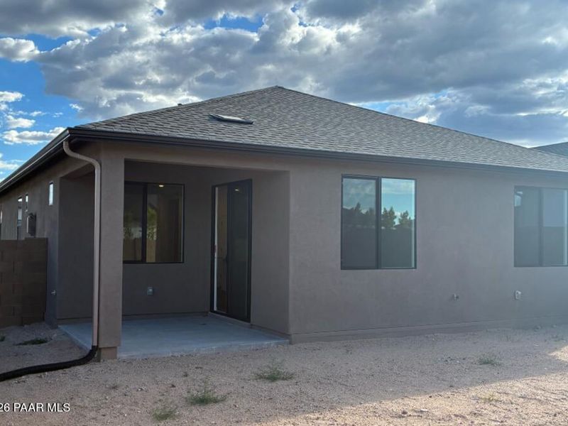 Image 14 of a home in South Ranch Destination Collection.