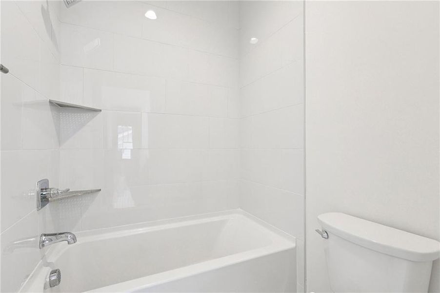 Furnished interior view inside a new home in , Atlanta (Image 31).