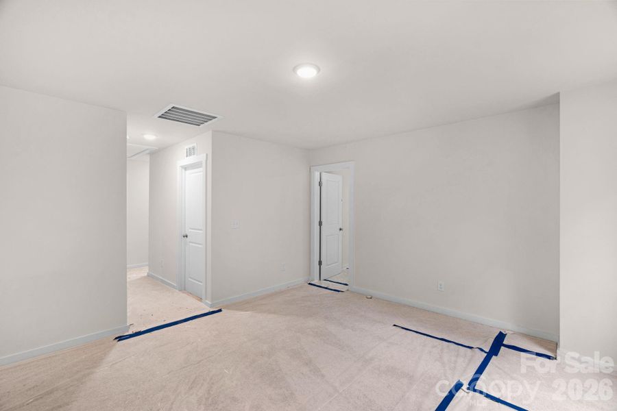 Image 40 of a home in .