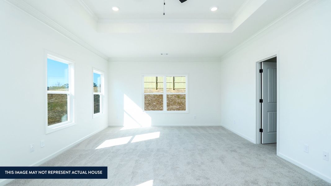 Spacious, unfurnished interior of a new home in Riverwalk, Monroe (Image 6).