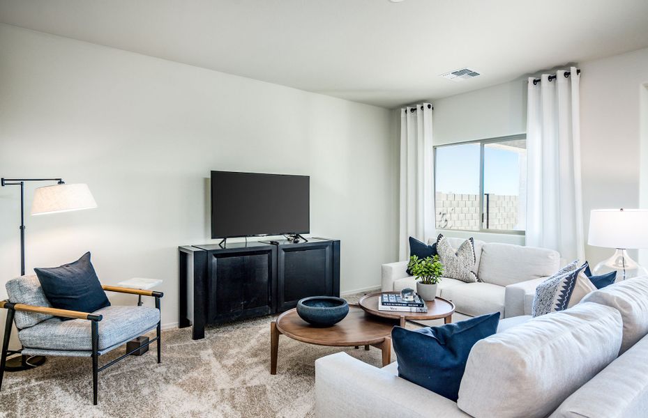 Representative furnished interior of a home built from the Lavender by Centex in Entrada La Coraza at Rancho Sahuarita, Sahuarita (Image 12).