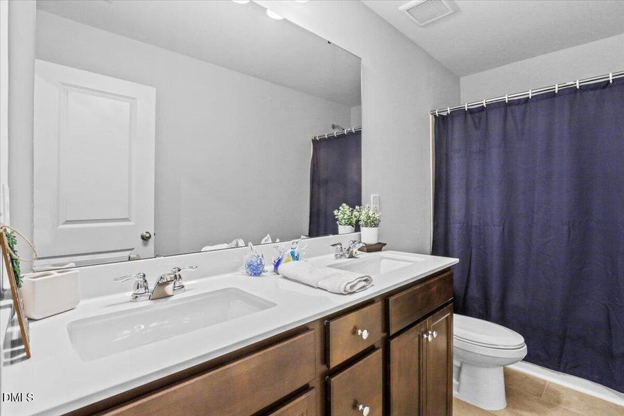 17 Village Edge Dr guest bath