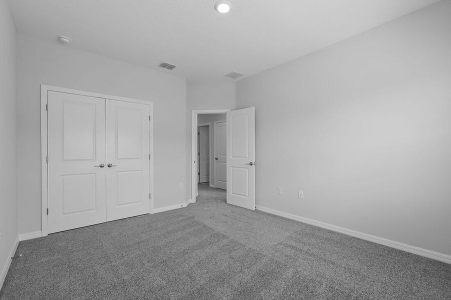 Spacious, unfurnished interior of a new home in Cherry Elm at SilverLeaf, St. Augustine (Image 22).