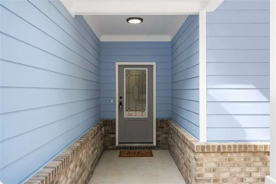 Exterior details and patio area of a home in , Commerce (Image 27).