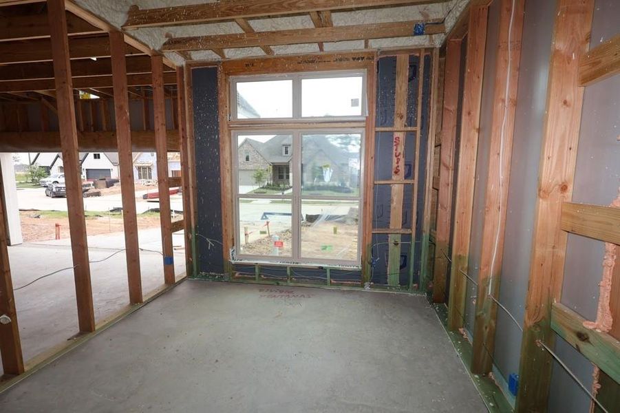 Spacious, unfurnished interior of a new home in ARTAVIA 65' Homesites, Conroe (Image 4).