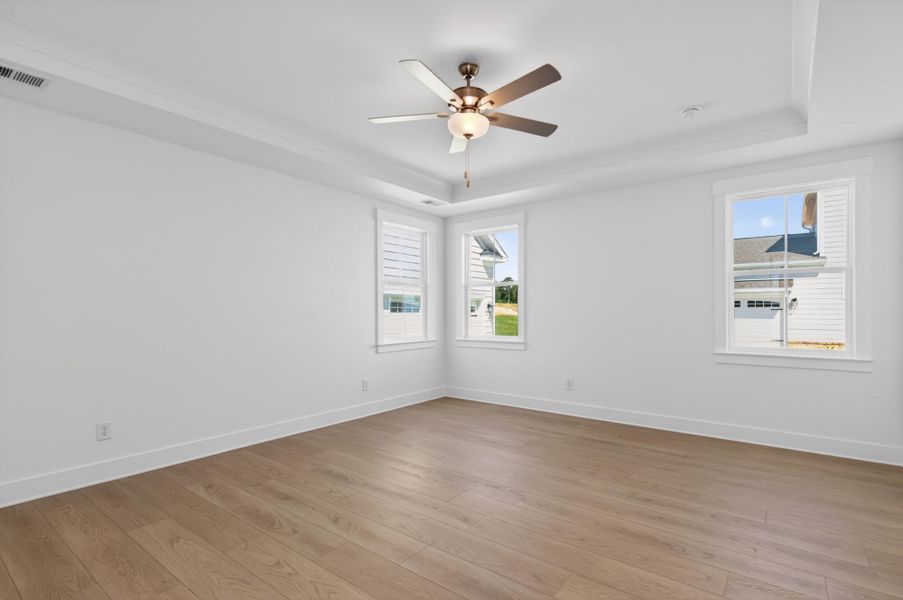 Spacious, unfurnished interior of a new home in Colleton Park, Aiken (Image 20). Spacious, unfurnished interior of a new home in Colleton Park, Aiken (Image 20).