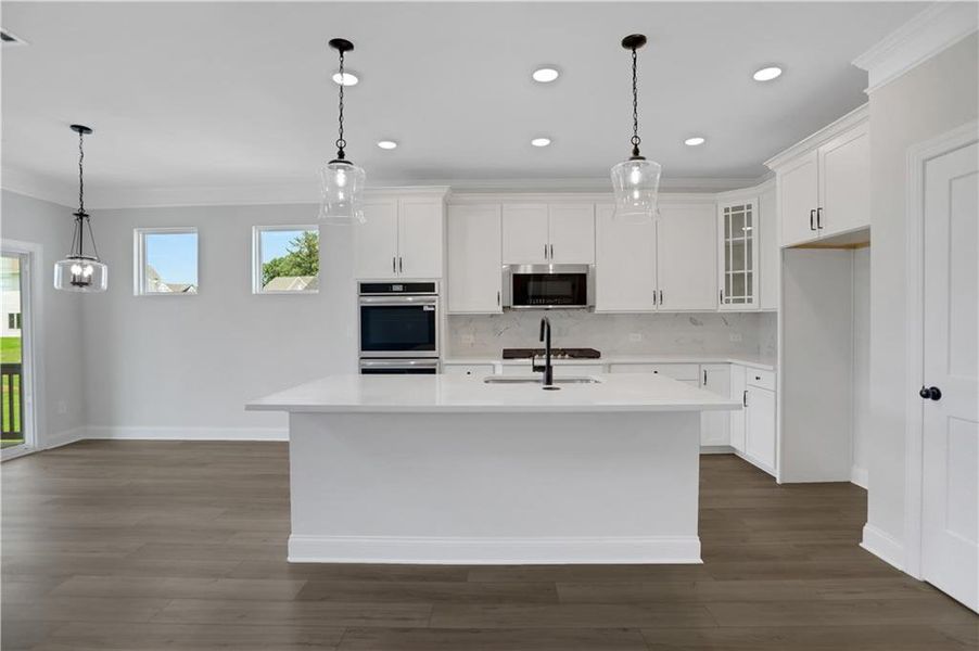 Furnished interior view inside a new home in Twin Lakes, Hoschton (Image 4).