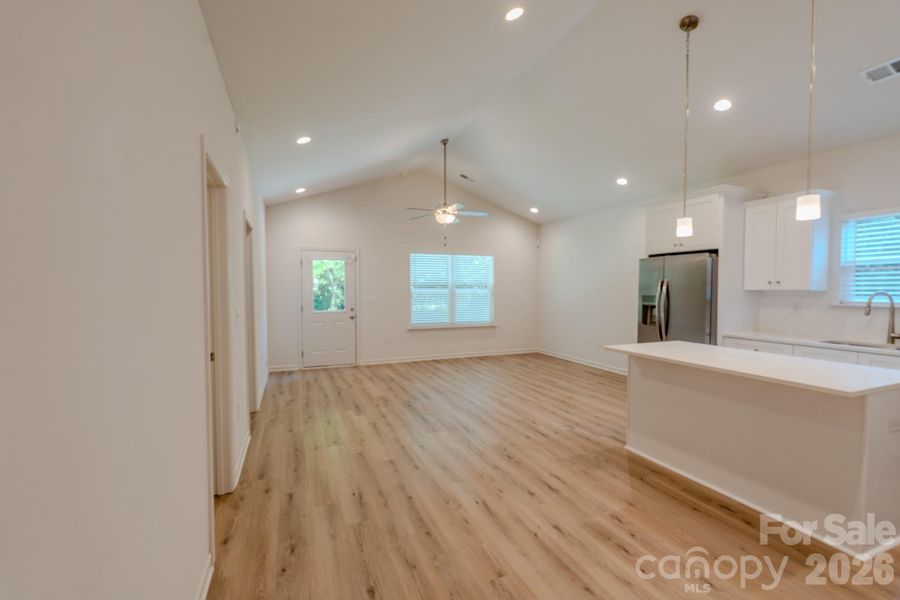 Spacious, unfurnished interior of a new home in Northway at Echo Glen, Charlotte (Image 14).