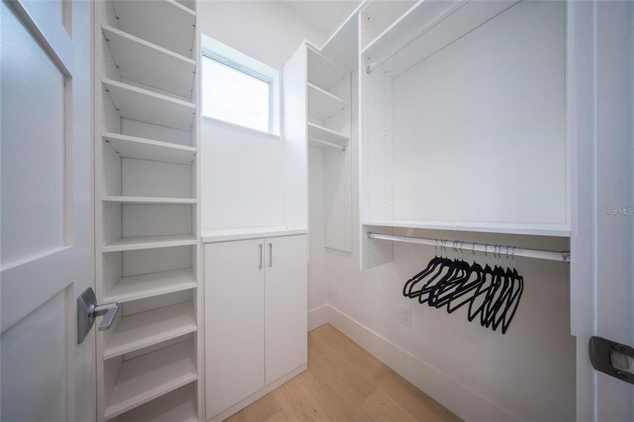 Image 77 of a home in .