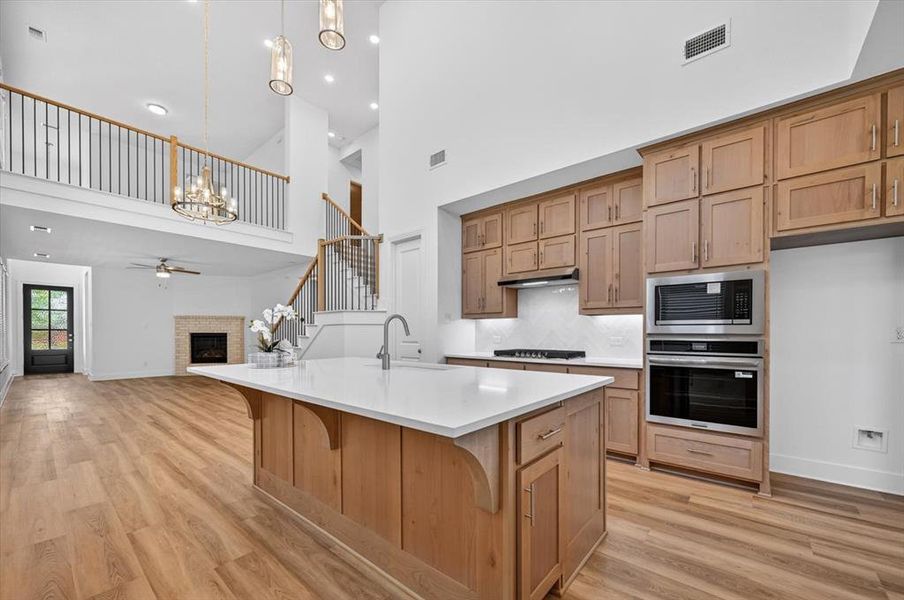 Furnished interior view inside a new home in Hillstead, Lavon (Image 6).