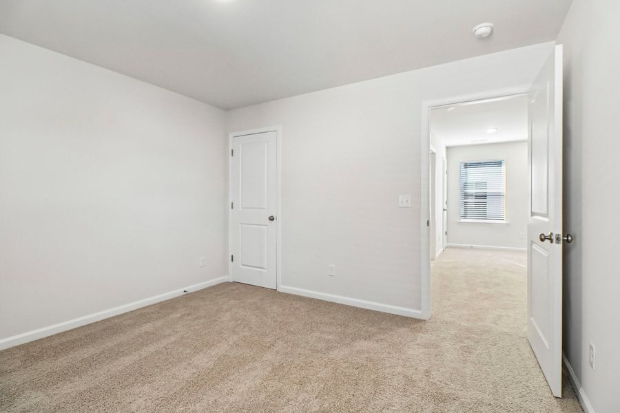 Spacious, unfurnished interior of a new home in Victorywoods Village, Columbia (Image 25).