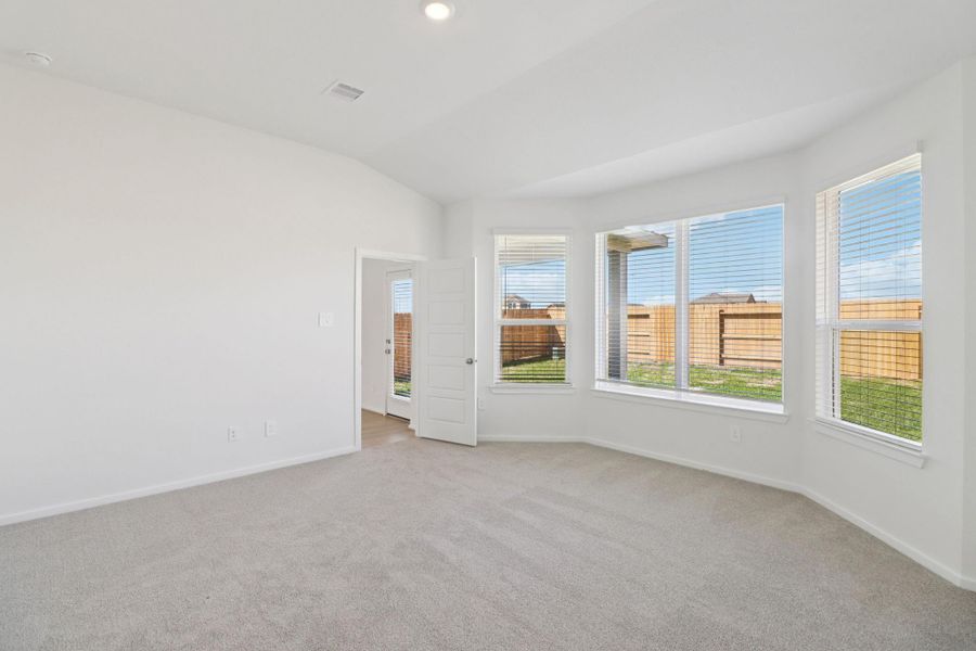 Spacious, unfurnished interior of a new home in Pine Lake Cove - Premier Series, Montgomery (Image 31).