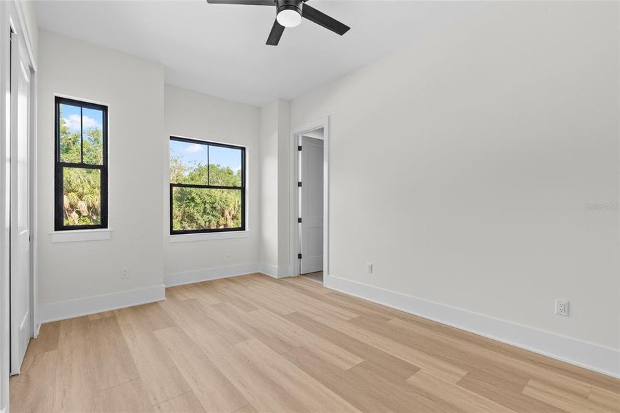 Spacious, unfurnished interior of a new home in , Safety Harbor (Image 17).