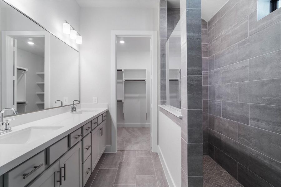 Representative model home photos shown for illustrative purposes only. Actual home, features, and finishes may vary. Home is currently under construction.