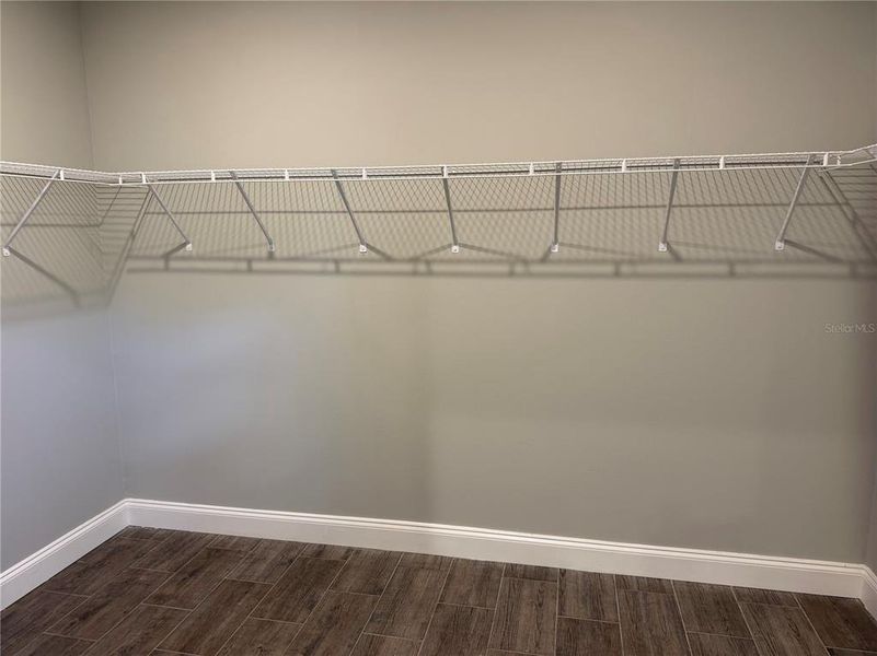 Spacious, unfurnished interior of a new home in , Live Oak (Image 18).