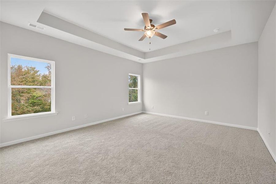 Spacious, unfurnished interior of a new home in Garrett Preserve, Douglasville (Image 49).