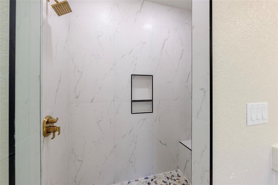 Close-up of interior finishes inside a home in , Bullard (Image 18).