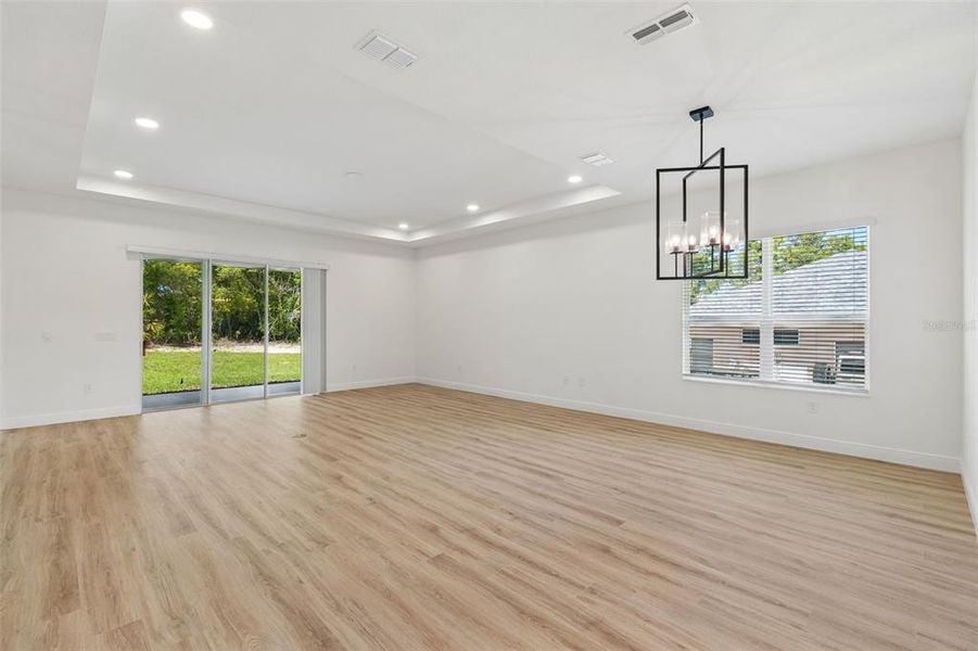 Spacious, unfurnished interior of a new home in Royal Highlands, Spring Hill (Image 20).