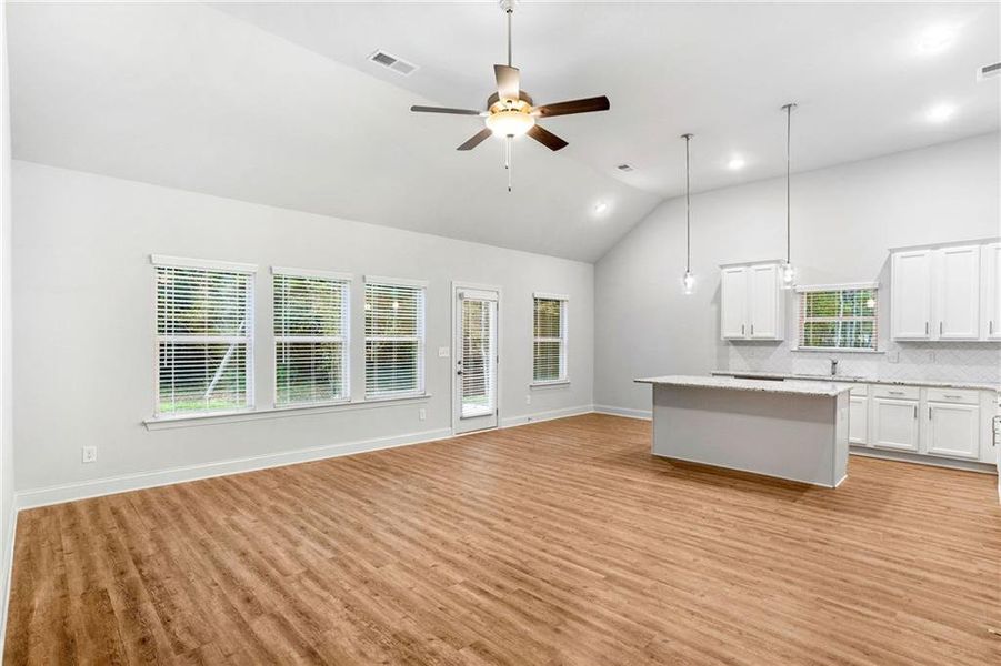 Spacious, unfurnished interior of a new home in Waters Edge, Mansfield (Image 26). Spacious, unfurnished interior of a new home in Waters Edge, Mansfield (Image 26).