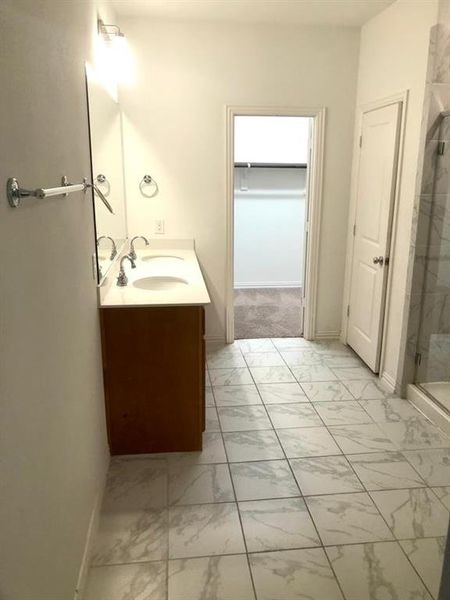 Furnished interior view inside a new home in , Garland (Image 10). Furnished interior view inside a new home in , Garland (Image 10).