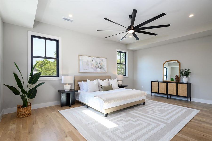 Furnished interior view inside a new home in , Dallas (Image 18).