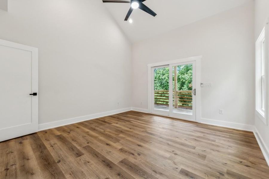 Spacious, unfurnished interior of a new home in , Woodstock (Image 23).