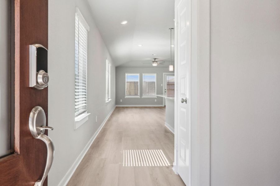 Photo is not of the actual home, but is an inspirational photo of builder’s model home and may depict options, furnishings, and/or decorator features that are not included Photo is not of the actual home, but is an inspirational photo of builder’s model home and may depict options, furnishings, and/or decorator features that are not included