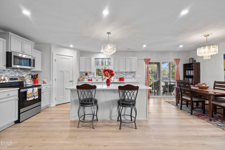 09-8529 Kenridge Ln _2293