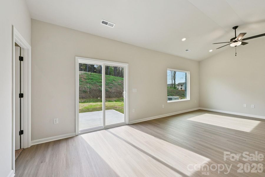 Spacious, unfurnished interior of a new home in Willow Estates, Shelby (Image 24).