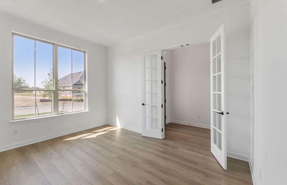 Spacious, unfurnished interior of a new home in Kuempel Estates, Pflugerville (Image 16). Spacious, unfurnished interior of a new home in Kuempel Estates, Pflugerville (Image 16).