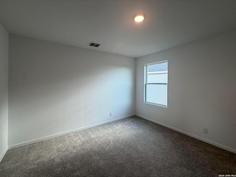 Spacious, unfurnished interior of a new home in Hennersby Hollow, San Antonio (Image 25). Spacious, unfurnished interior of a new home in Hennersby Hollow, San Antonio (Image 25).