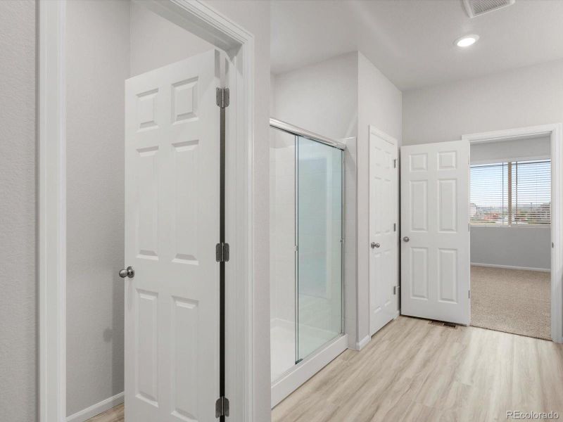 Spacious, unfurnished interior of a new home in Buffalo Highlands: The Canyon Collection, Commerce City (Image 14). Spacious, unfurnished interior of a new home in Buffalo Highlands: The Canyon Collection, Commerce City (Image 14).