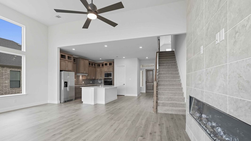 Representative unfurnished interior of a home built from the CASCADE by D.R. Horton in Clearview Ranch, Royse City (Image 18). Representative unfurnished interior of a home built from the CASCADE by D.R. Horton in Clearview Ranch, Royse City (Image 18).